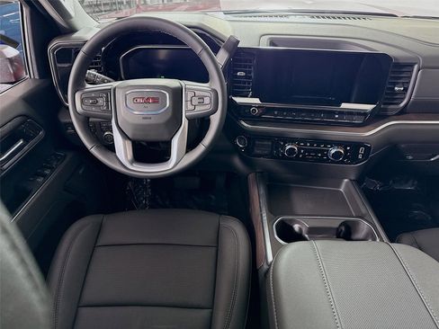 New 2026 GMC Sierra 3500 SLT w/ SLT Convenience Package AWD/4WD image 2