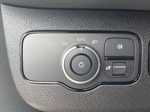 New 2026 Mercedes-Benz Sprinter 2500 image 38