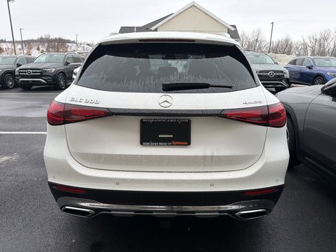 New 2026 Mercedes-Benz GLC 300 4MATIC image 6