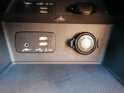 Used 2024 Subaru Forester Touring w/ POP Package 3 image 35