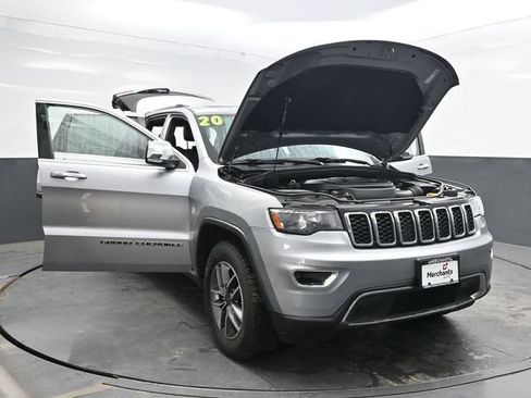 Used 2020 Jeep Grand Cherokee Limited AWD/4WD image 44