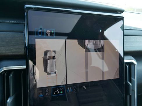 New 2026 GMC Acadia Denali Ultimate AWD/4WD image 30