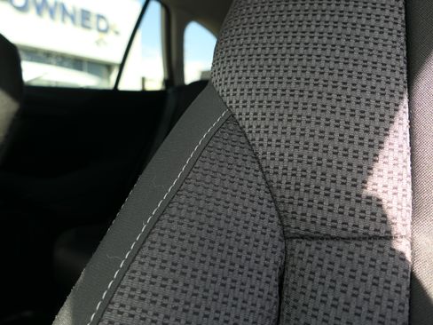 Certified 2025 Subaru Outback Premium image 12