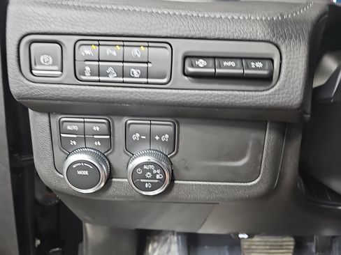 Used 2023 GMC Yukon XL Denali w/ LPO, Floor Liner Package AWD/4WD image 33