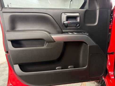 Used 2018 Chevrolet Silverado 1500 LT image 16