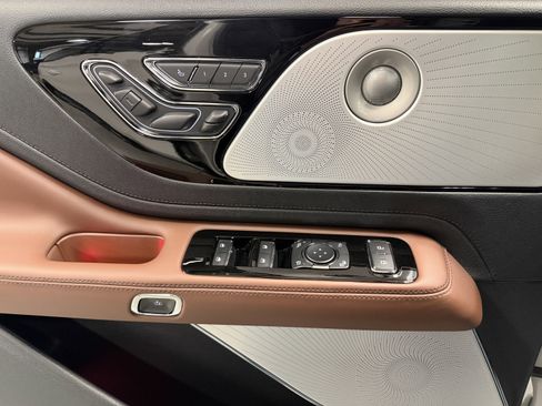 New 2026 Lincoln Aviator Reserve image 18