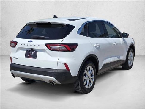 Used 2024 Ford Escape Active image 5