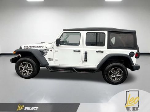Used 2018 Jeep Wrangler Unlimited Rubicon w/ Cold Weather Group image 5