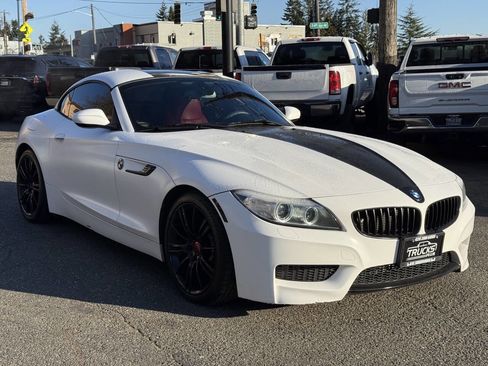 Used 2015 BMW Z4 sDrive28i image 7