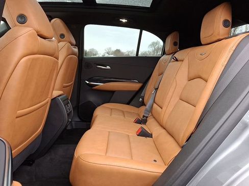 Used 2025 Cadillac XT4 Sport image 9