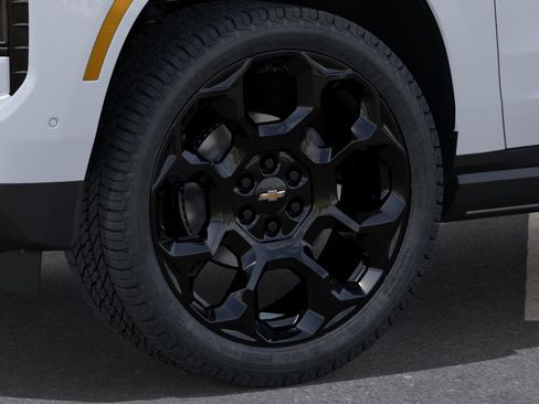 New 2026 Chevrolet Tahoe High Country AWD/4WD image 9