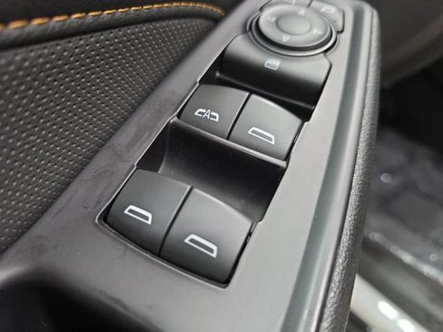 Used 2019 Chevrolet Traverse Premier w/ Redline Edition AWD/4WD image 26