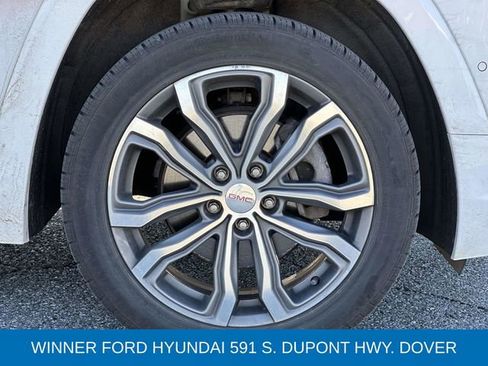 Used 2019 GMC Terrain Denali w/ Advanced Safety Package image 9