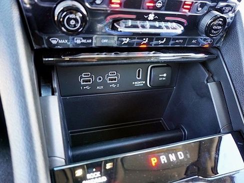 New 2023 Jeep Grand Cherokee 4WD 4xe image 38