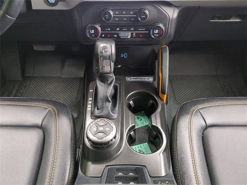 Used 2023 Ford Bronco Badlands image 19