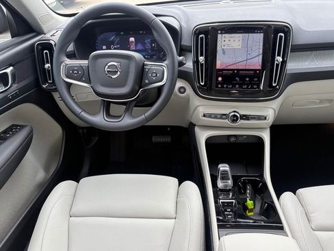 New 2026 Volvo XC40 B5 Plus w/ Protection Package Premier image 12