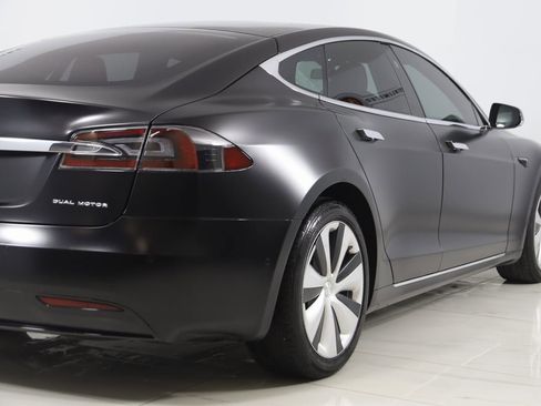 Used 2021 Tesla Model S Long Range Plus image 51