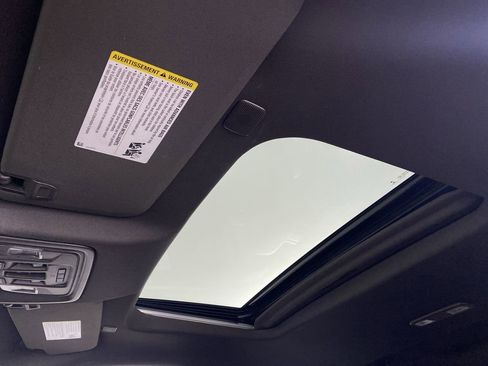 Certified 2022 GMC Sierra 1500 SLT w/ SLT Premium Package image 22