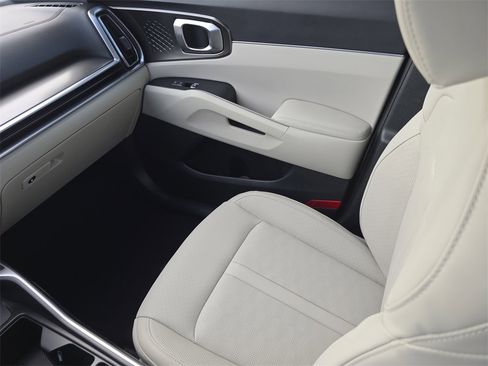 New 2026 Kia Sorento EX image 18