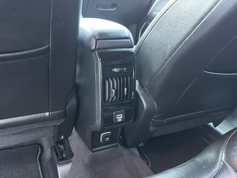Used 2023 Jeep Compass Latitude AWD/4WD image 24