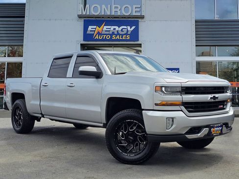 Used 2017 Chevrolet Silverado 1500 LT w/ All Star Edition AWD/4WD image 1