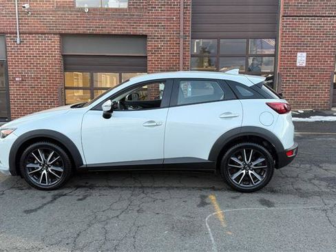Used 2018 MAZDA CX-3 Touring w/ Preferred Equipment Package image 18