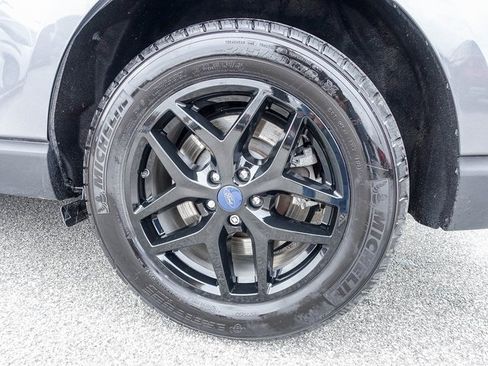 Used 2022 Ford Edge SEL w/ Convenience Package image 18