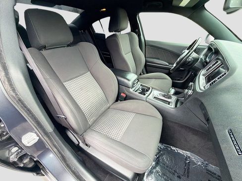 Used 2019 Dodge Charger GT RWD image 26