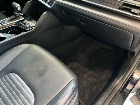 Used 2024 Kia Sportage SX image 28