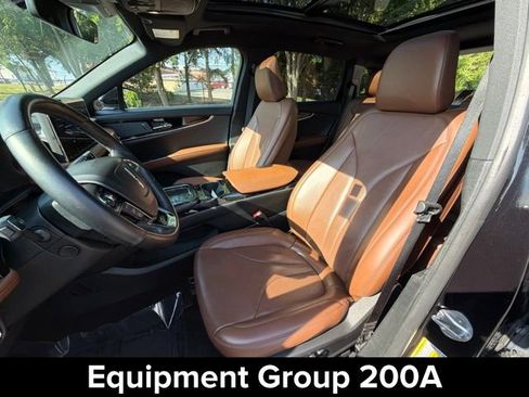 Used 2023 Lincoln Nautilus Reserve w/ Monochromatic Package AWD/4WD image 13