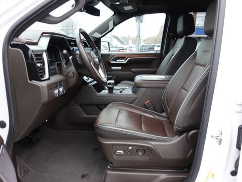 Used 2022 GMC Sierra 1500 Denali AWD/4WD image 19