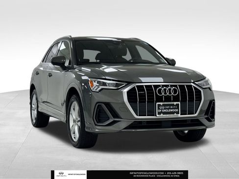 Used 2022 Audi Q3 2.0T Premium Plus w/ Premium Plus Package image 1