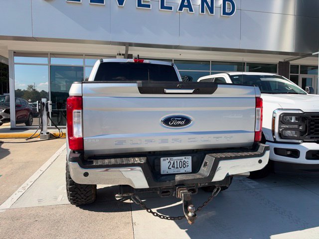 Used 2018 Ford F250 4x4 Crew Cab Super Duty image 27