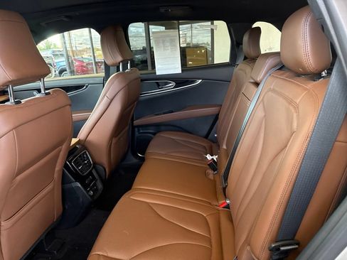 Certified 2023 Lincoln Nautilus Reserve AWD/4WD image 12