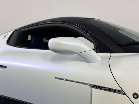 Used 2023 Maserati MC20 Coupe RWD image 51