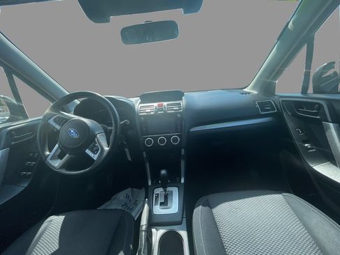 Used 2018 Subaru Forester 2.5i Premium AWD/4WD image 9