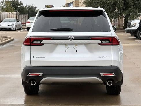 New 2026 Toyota Grand Highlander MAX Platinum image 4