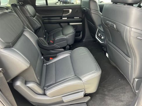 New 2025 Ford Expedition Max Platinum w/ Stealth Performance Package image 16