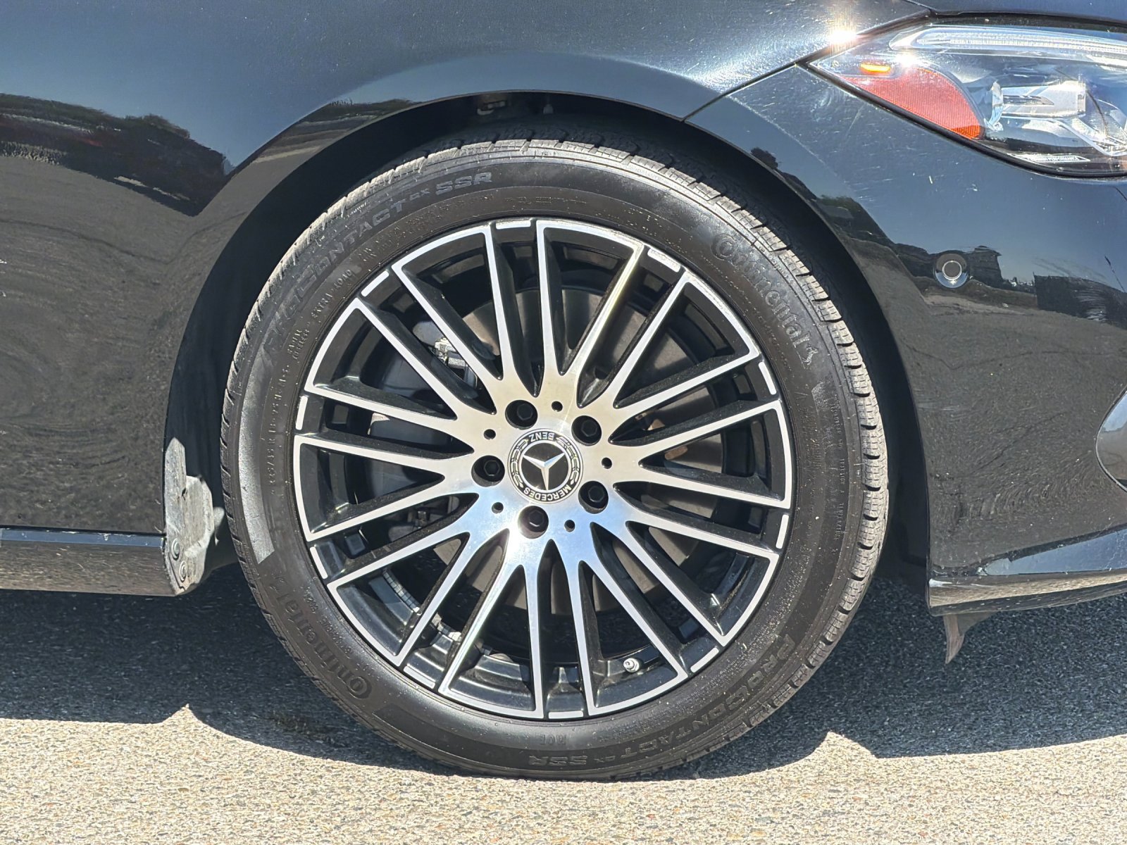 Used 2025 Mercedes-Benz C 300 Sedan image 36