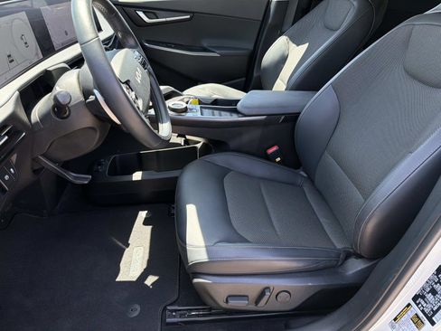 Used 2024 Kia EV6 Light RWD image 19