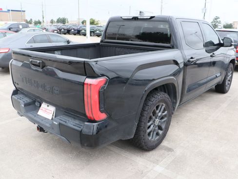 Used 2023 Toyota Tundra Platinum w/ Advanced Package AWD/4WD image 11