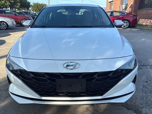 Used 2021 Hyundai Elantra SEL FWD image 8