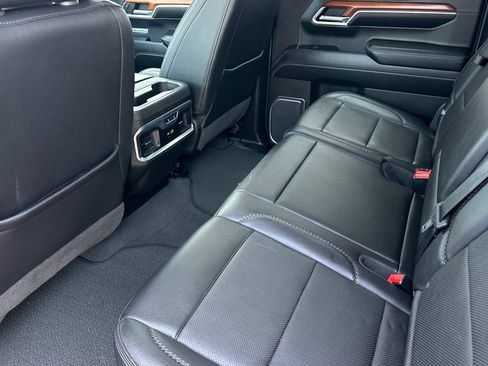 Used 2022 GMC Sierra 1500 Denali w/ Technology Package AWD/4WD image 14