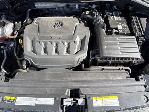 Used 2022 Volkswagen Tiguan SE image 20