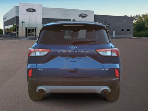 Used 2022 Ford Escape SE w/ Cold Weather Package image 10