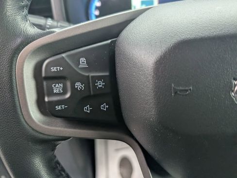 Used 2022 Ford Bronco Badlands image 17