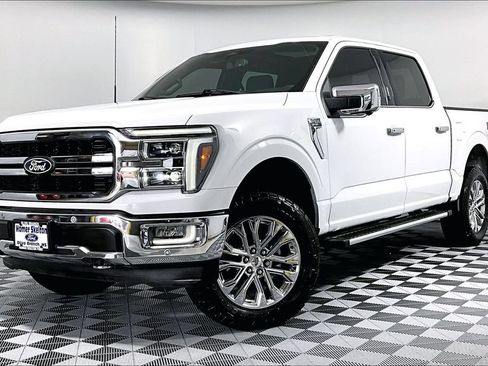 Used 2024 Ford F150 Lariat w/ FX4 Off-Road Package AWD/4WD image 2