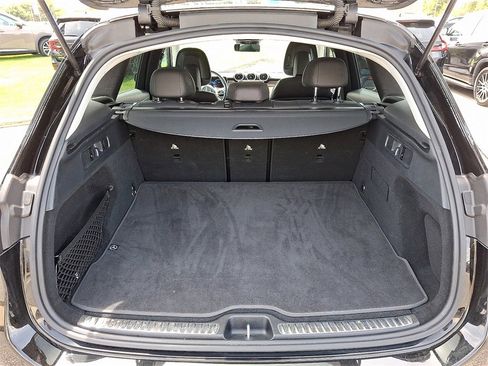 Used 2024 Mercedes-Benz GLC 300 4MATIC image 27