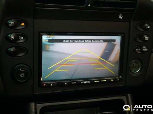 Used 2004 Porsche 911 Turbo image 32