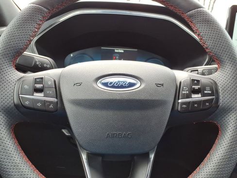 Used 2023 Ford Escape ST-Line Select w/ Tech Pack #2 image 19